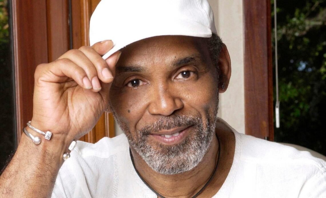 Frankie Beverly Illness